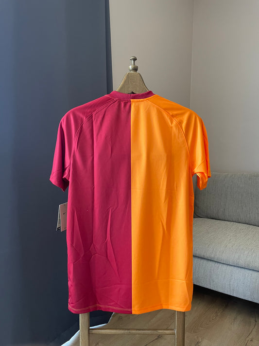 Galatasaray 🇹🇷 Heimtrikot (Fanversion) 23/24 - Neu mit Etikett