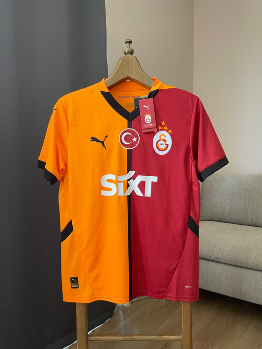 Galatasaray 🇹🇷 Heimtrikot (Fanversion) 24/25 - Neu mit Etikett