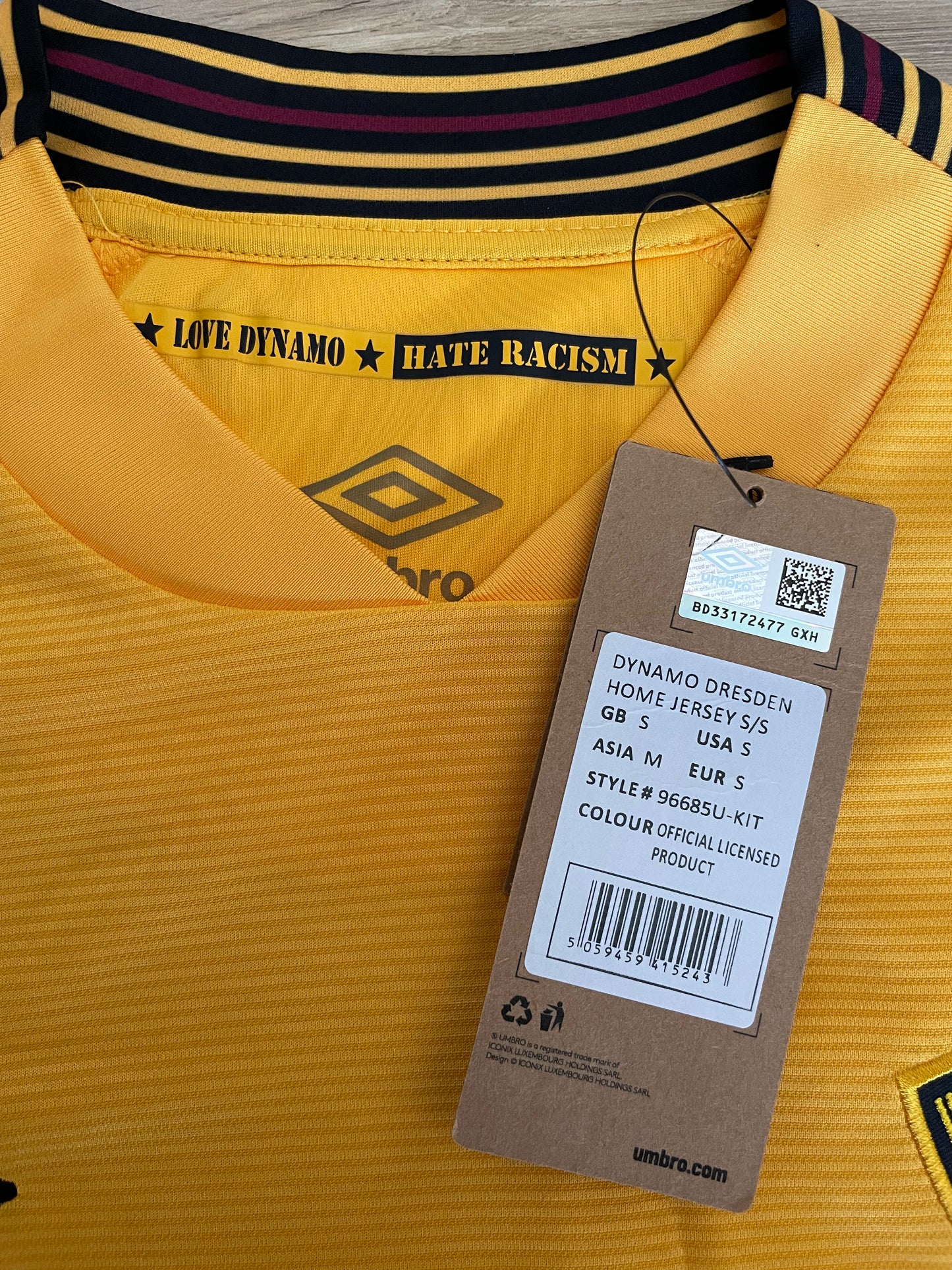 Dynamo Dresden 🇩🇪 ‘22 - ‘23 Home (Player) - New with Tags