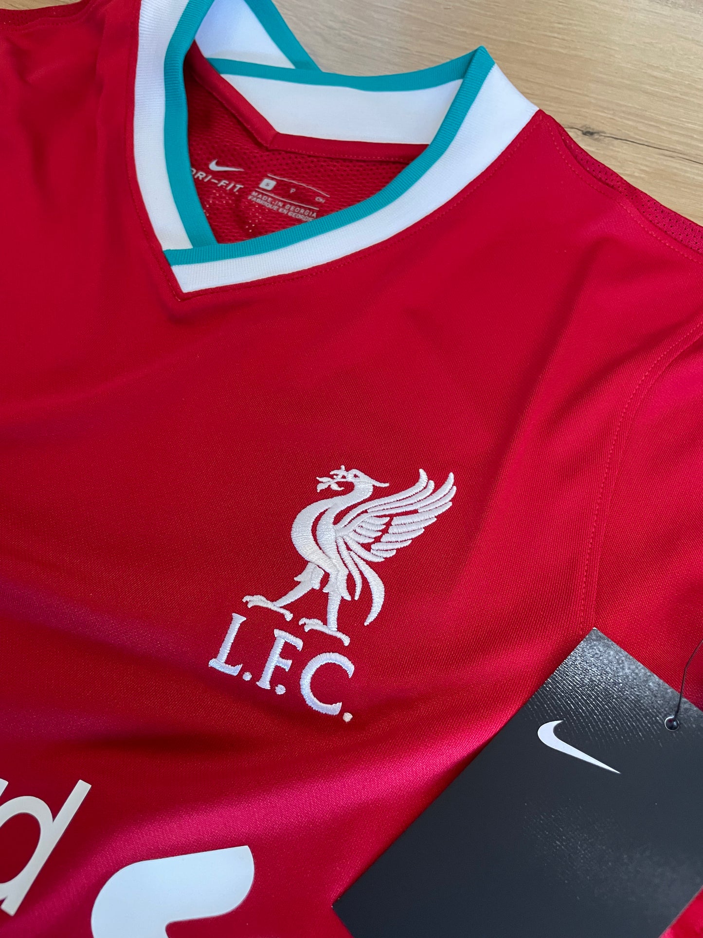 Liverpool 🏴󠁧󠁢󠁥󠁮󠁧󠁿 ‘20 - ‘21 Home (Women's Player) - New with Tags