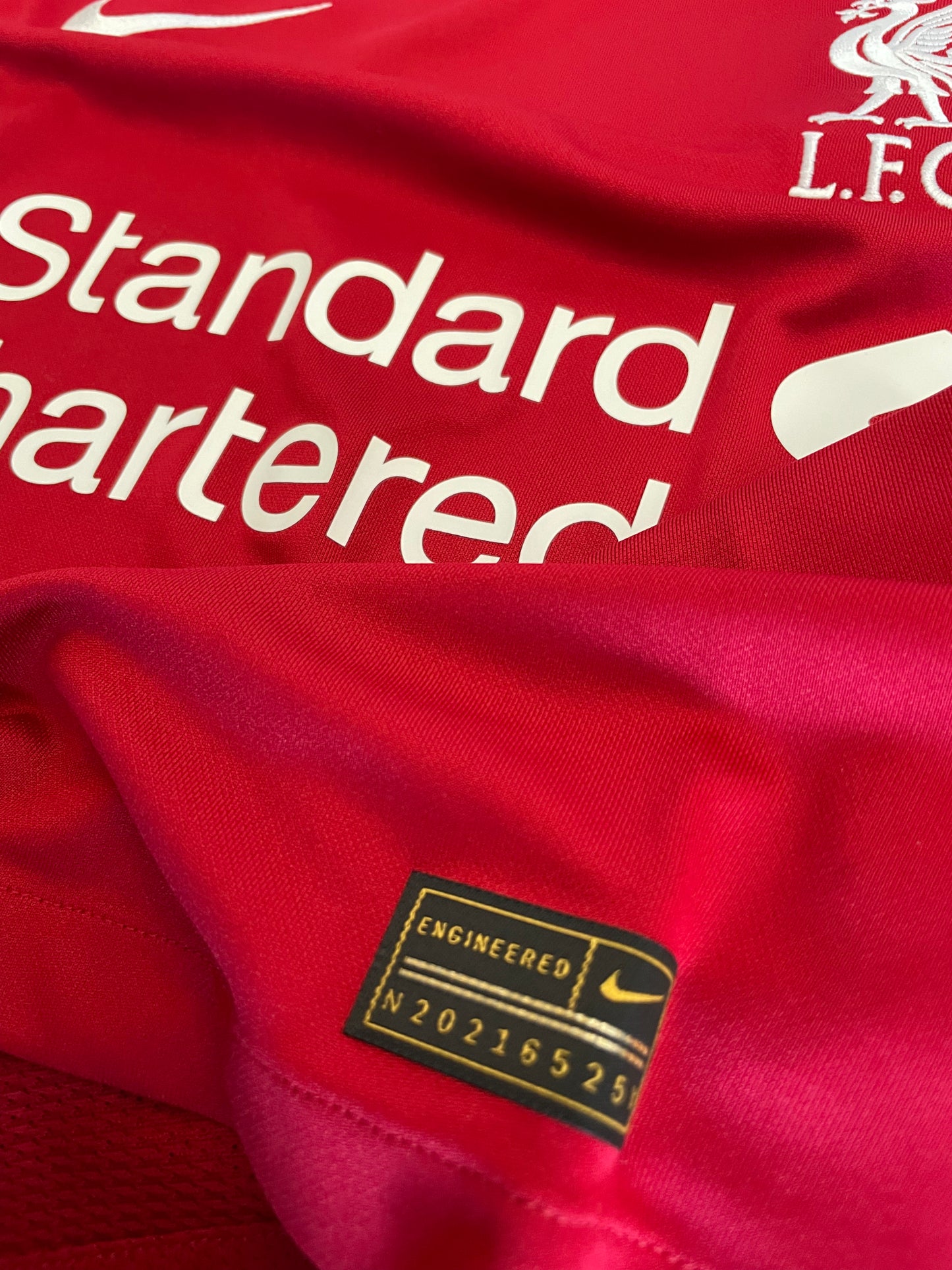 Liverpool 🏴󠁧󠁢󠁥󠁮󠁧󠁿 ‘20 - ‘21 Home (Women's Player) - New with Tags